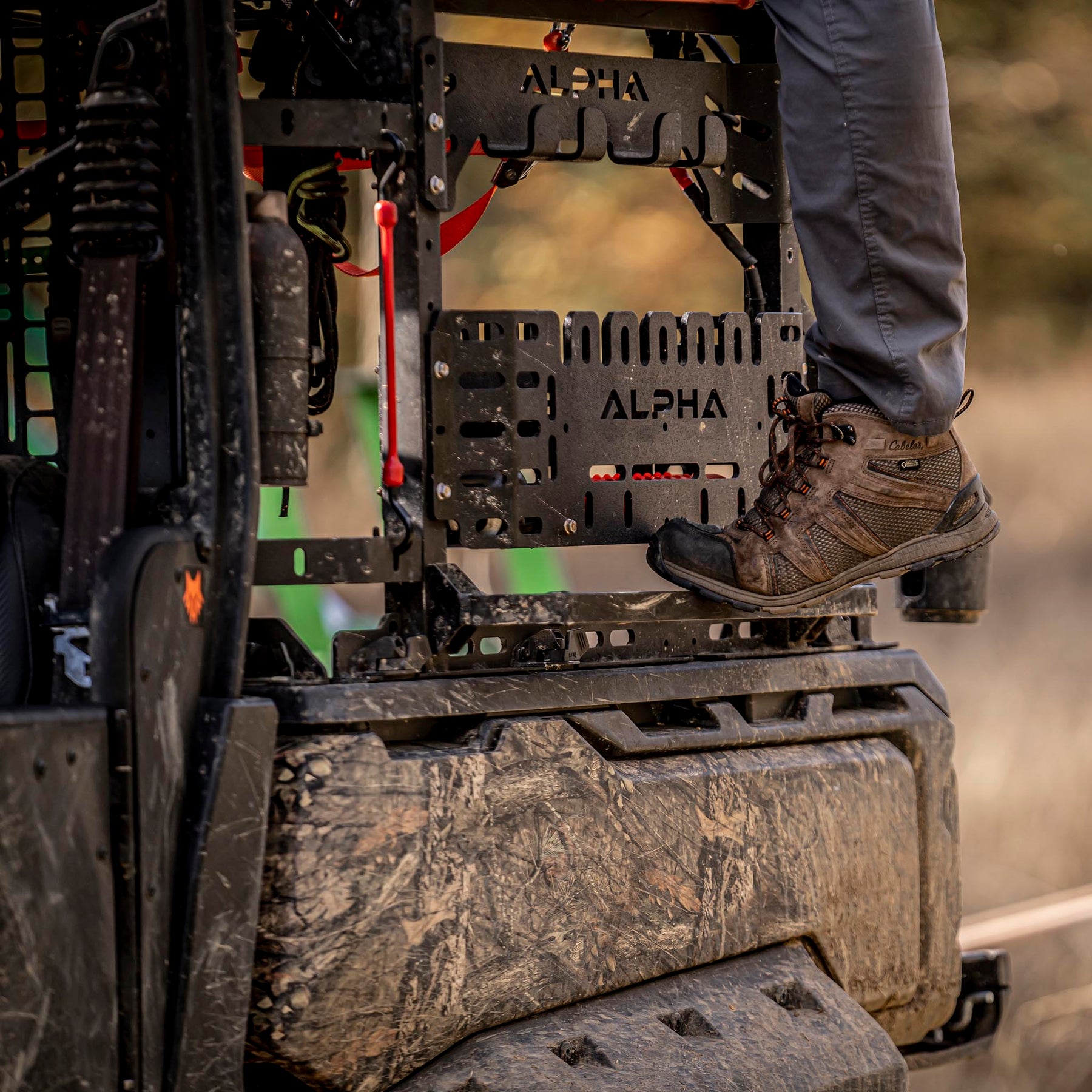 Alpha Adapt Low Stand-Off Package